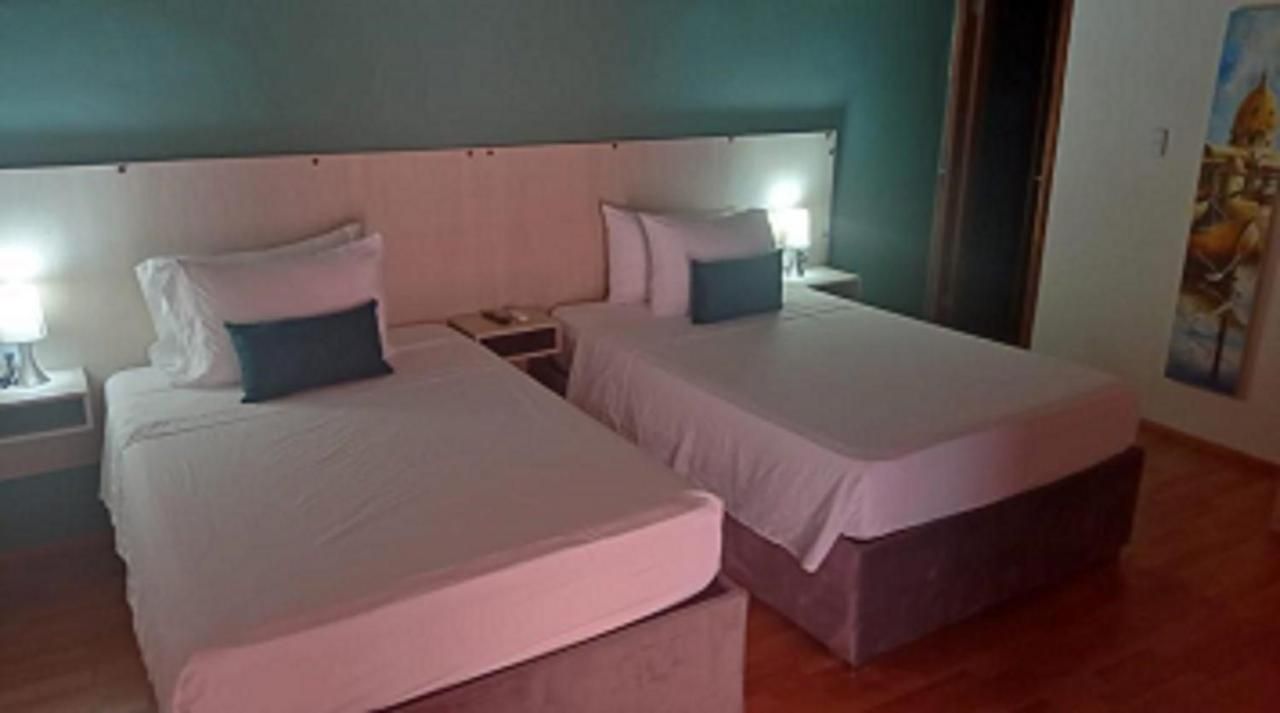 Pensión Room In Guest Room - Ca-5 Room In Cartagena